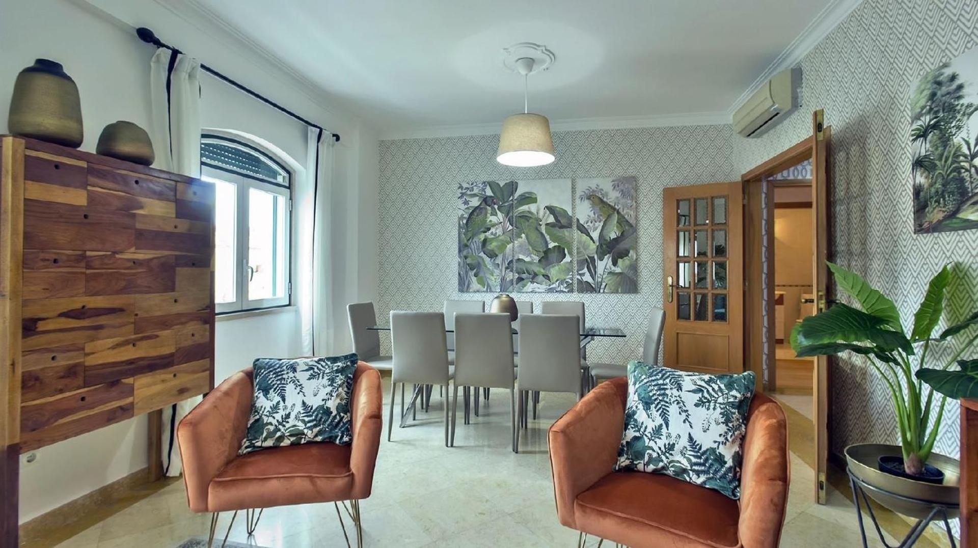 Studio Fuer 9 Personen Und 1 Kind In Lissabon, Regio De Costa De - B58348 Apartamento